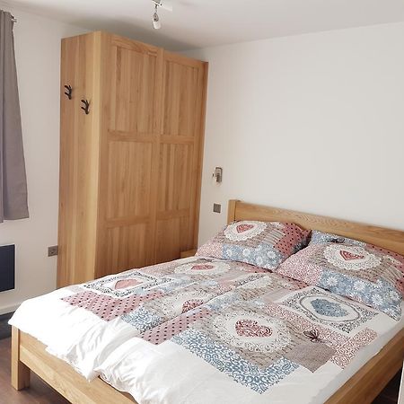 Apartments And Rooms Milena 크라니스카고라 외부 사진